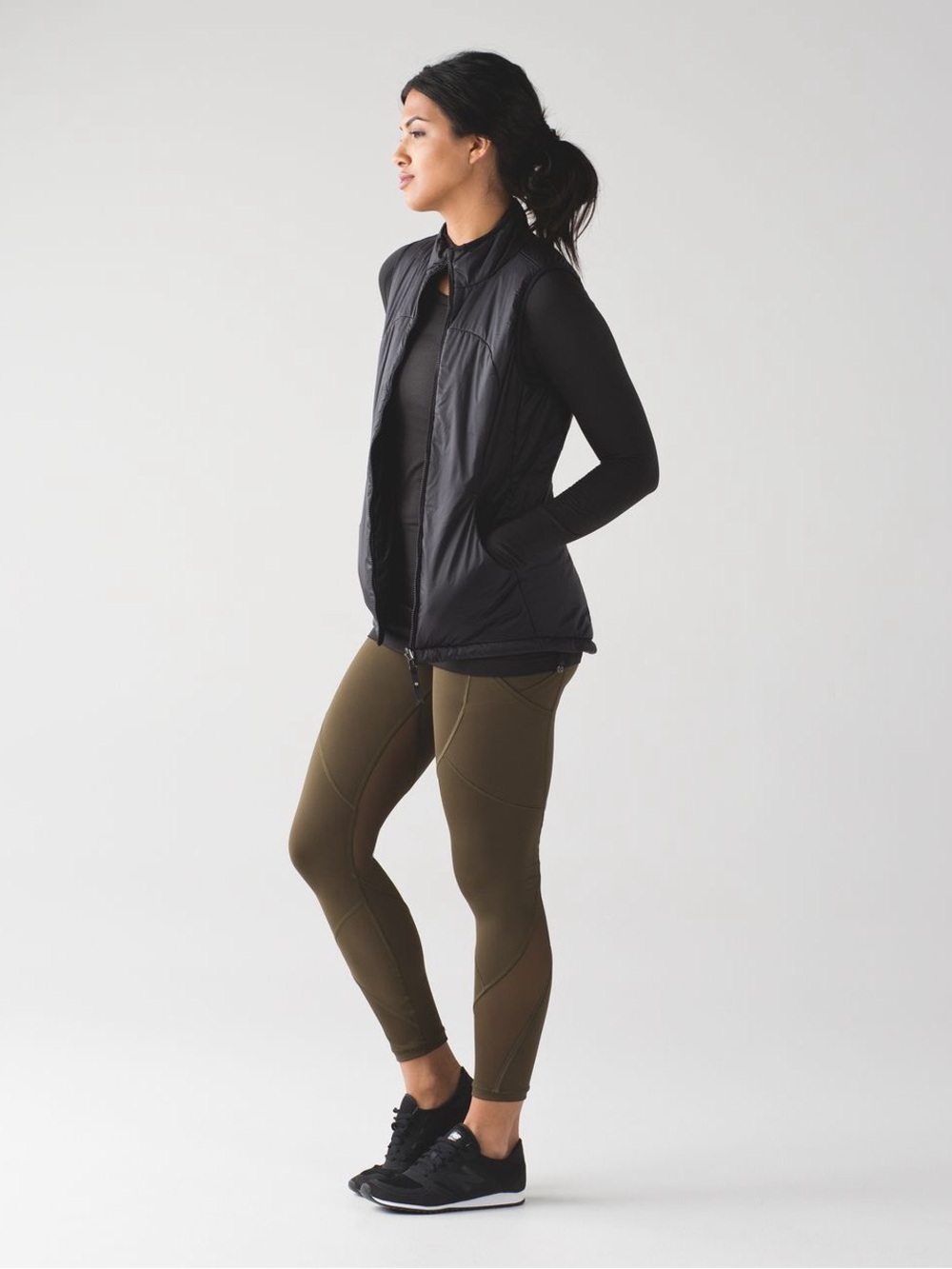 Lululemon Outrun Tights - Military Green